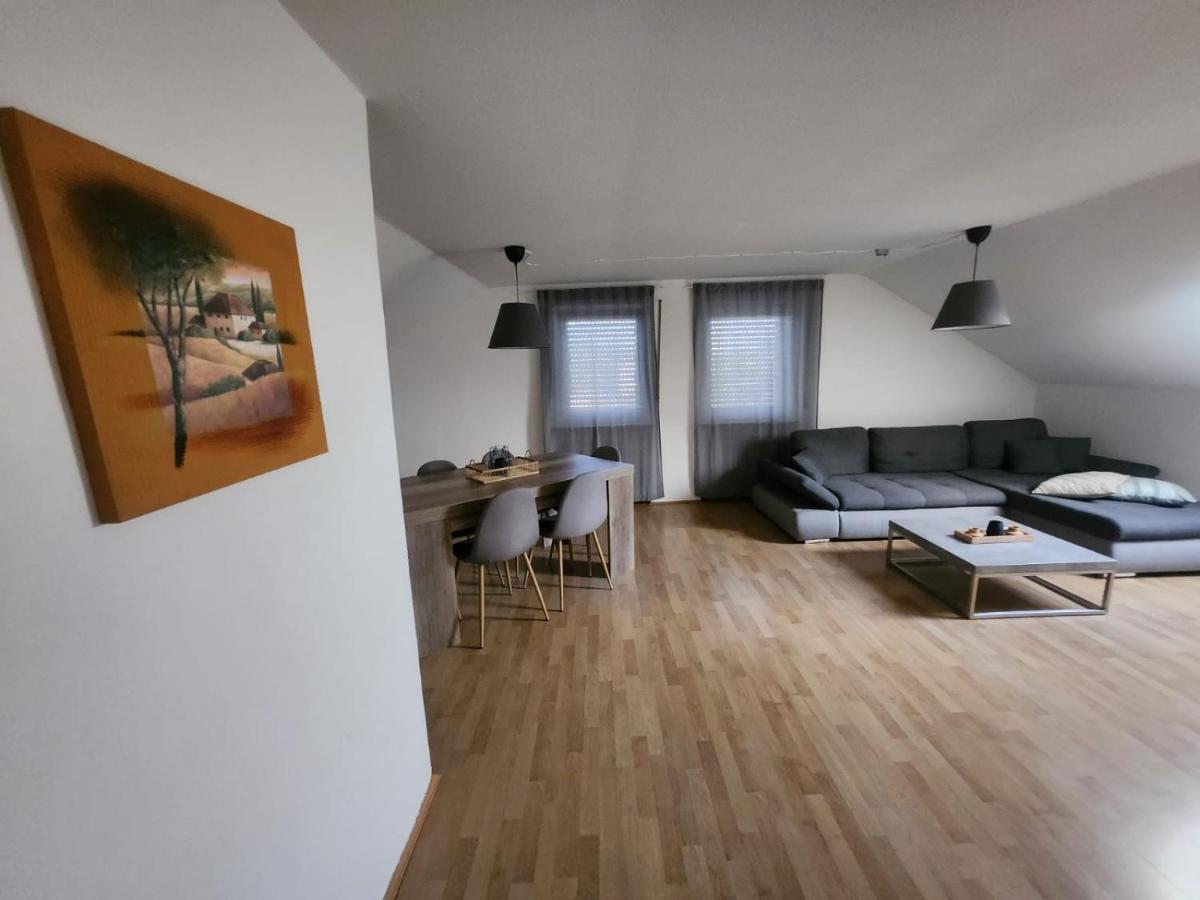 Apartment Am Suedhang 丁克尔斯比尔 外观 照片